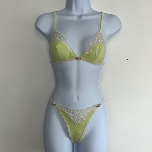 Vintage D&G Lingerie Set, Size 36B/ M